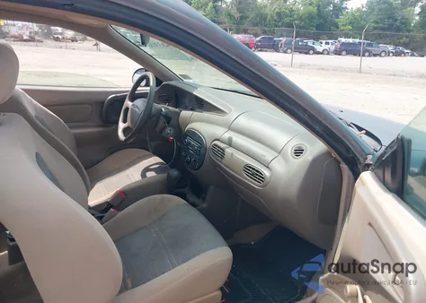 2000 Ford Escort Zx2 z USA, uszkodzony, nr VIN 3FAKP1130YR134561